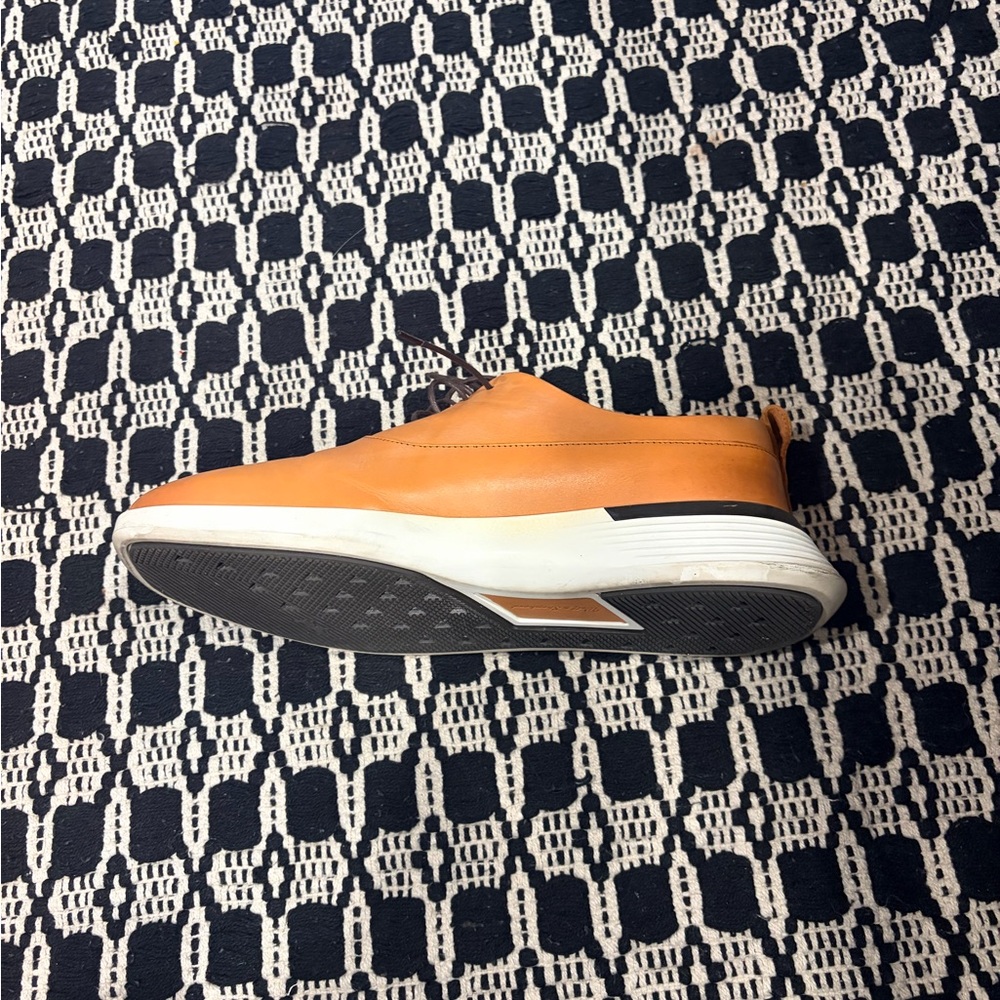 Wolf & Shepherd Leather Oxford Sneakers - Picture 2 of 7